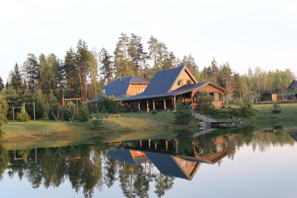 Viesu Maja Forrest Villa Dzimtmisa Eksteriør billede