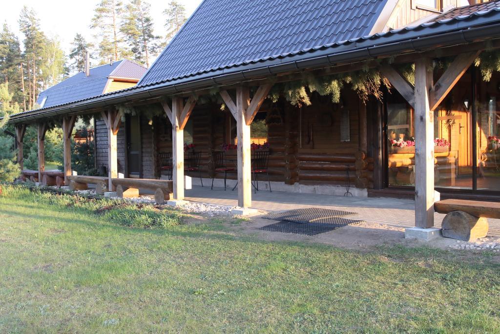 Viesu Maja Forrest Villa Dzimtmisa Eksteriør billede